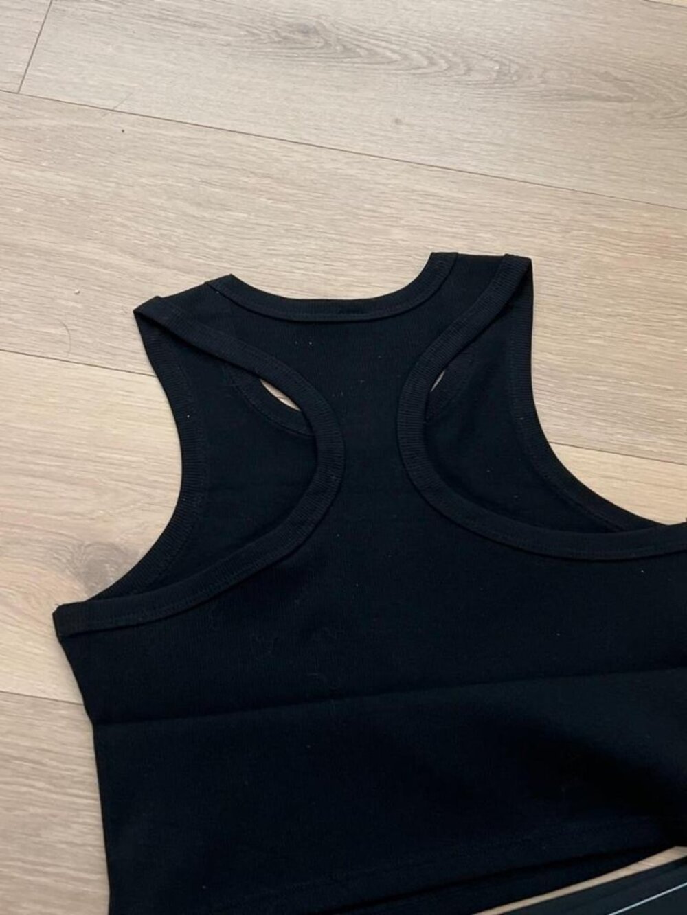 Alo Yoga Women's Black Leggings - Picture 3 of 5